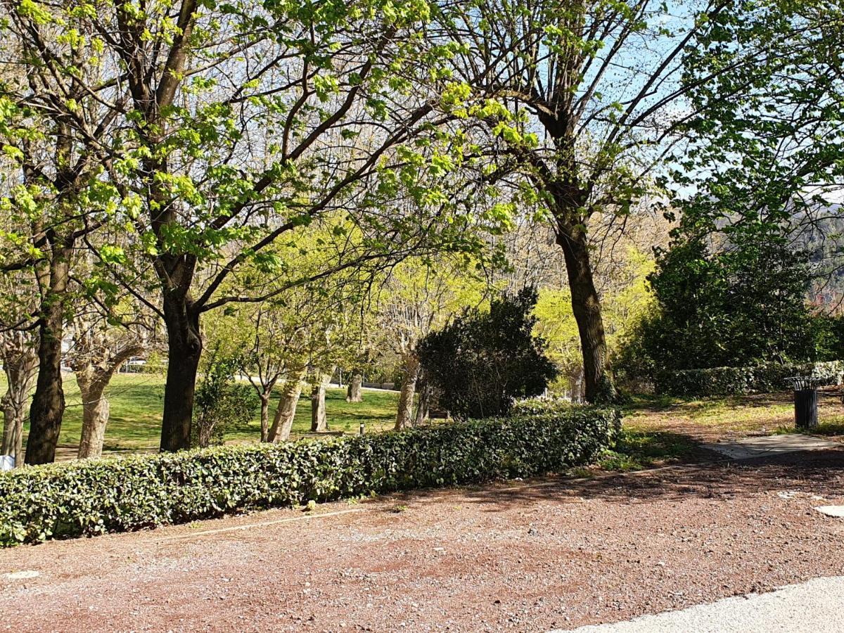 Gites Boulle Meyras Экстерьер фото